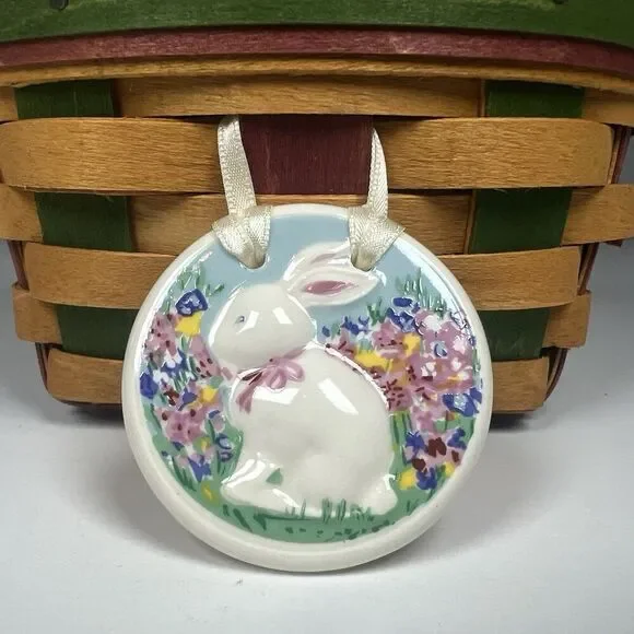 1999 Longaberger Easter Basket w/Handle Egg Liner Protector & Bunny Insert Small - Picture 2 of 9